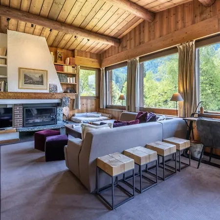 De L'aiguille With View On Mont Blanc Chalet *