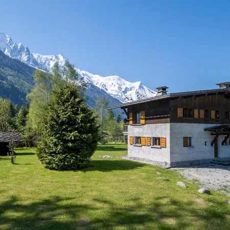 De L'aiguille With View On Mont Blanc Chamonix