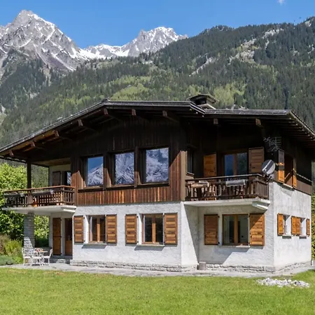 Chalet De L'aiguille With View On Mont Blanc Chamonix