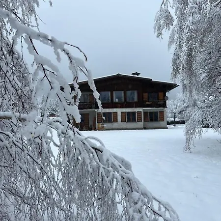 De L'aiguille With View On Mont Blanc Chalet *