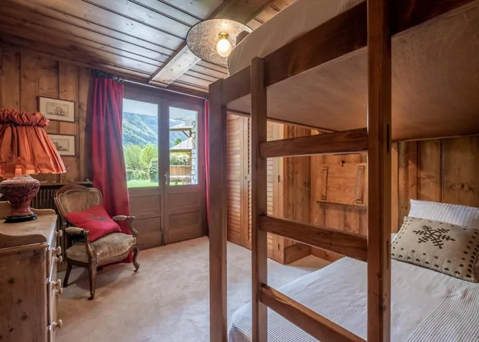 Chalet De L'aiguille With View On Mont Blanc